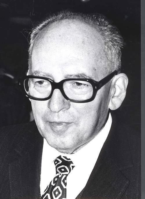 VandebroekG001.jpg