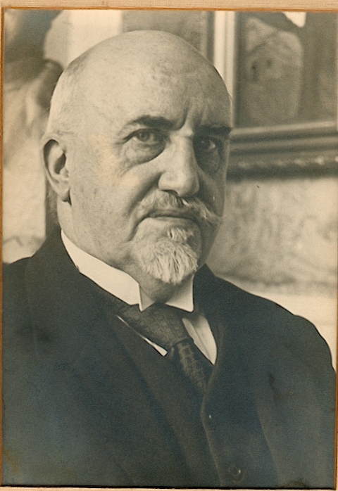 IdeM001.jpg