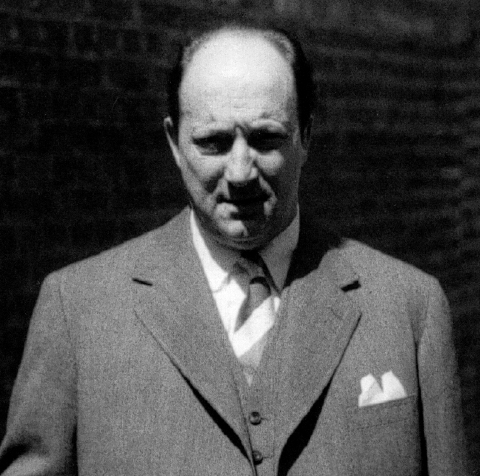 SchillingsM001.jpg