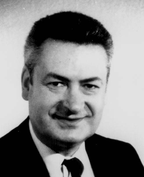 NAGANTDEDEUXCHAISNESC003.jpg