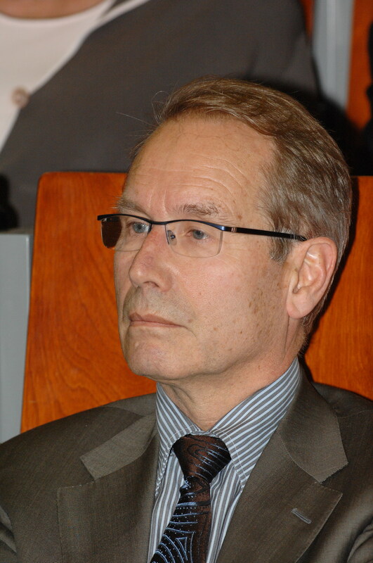 HEYNDRICKXG002.jpg