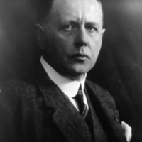 NoyonsA002.jpg